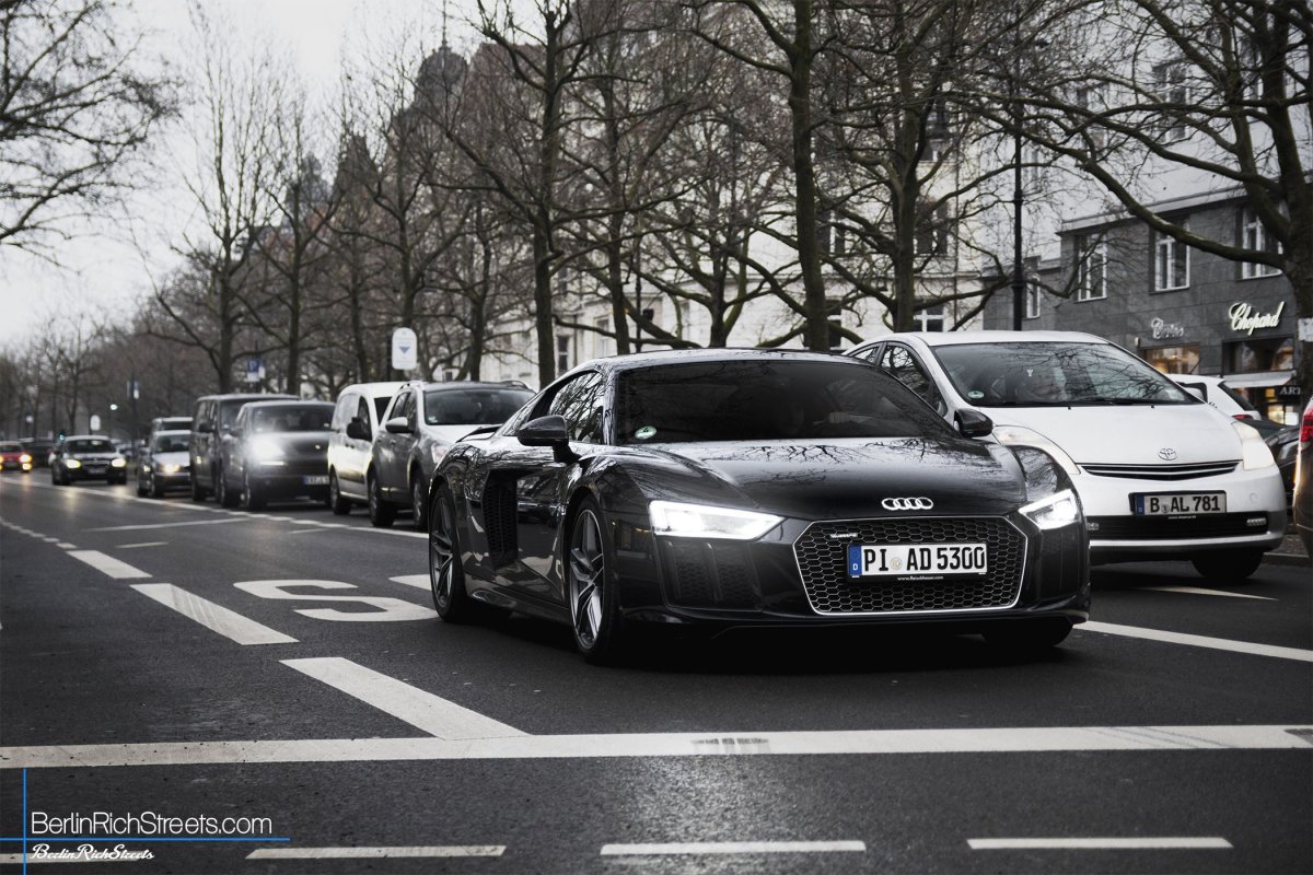 Audi R8 V10 Plus (2016) spotted in Berlin — BerlinRichStreets